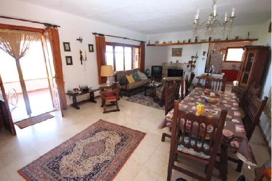 Villa in Denia(Las Rotas) zu verkaufen, Wohnfläche 140 m², Baujahr 1984, + Ofen, Grundstück 1360 m², 4 Schlafzimmer, 3 Badezimmer, ref.: 2-3616-11