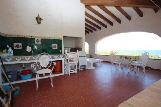 Villa in Denia(Las Rotas) zu verkaufen, Wohnfläche 140 m², Baujahr 1984, + Ofen, Grundstück 1360 m², 4 Schlafzimmer, 3 Badezimmer, ref.: 2-3616-9