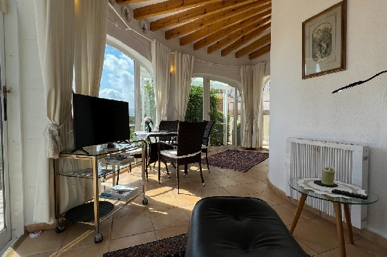 Villa in Oliva zu verkaufen, Wohnfläche 110 m², Baujahr 1999, Zustand gepflegt, + Ofen, Grundstück 750 m², 3 Schlafzimmer, 2 Badezimmer, Pool, ref.: RG-0223-12