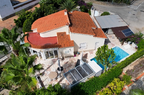 Villa in Oliva zu verkaufen, Wohnfläche 110 m², Baujahr 1999, Zustand gepflegt, + Ofen, Grundstück 750 m², 3 Schlafzimmer, 2 Badezimmer, Pool, ref.: RG-0223-32