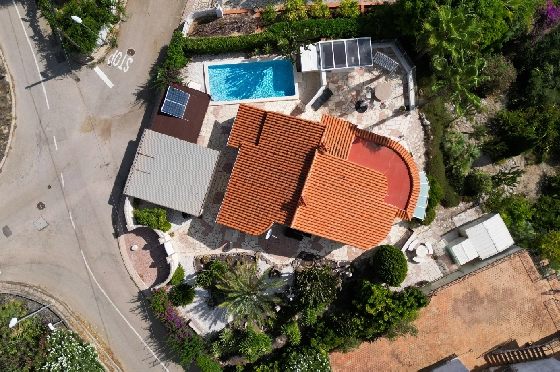 Villa in Oliva zu verkaufen, Wohnfläche 110 m², Baujahr 1999, Zustand gepflegt, + Ofen, Grundstück 750 m², 3 Schlafzimmer, 2 Badezimmer, Pool, ref.: RG-0223-35