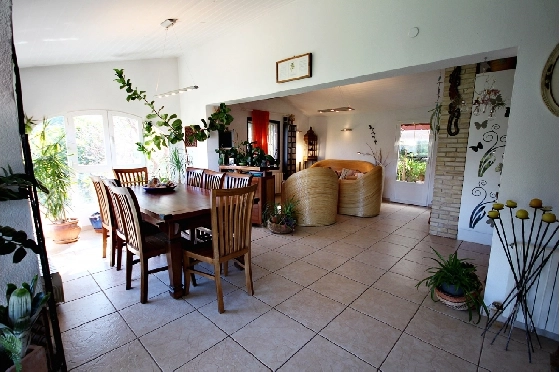 Villa in Denia zu verkaufen, Wohnfläche 120 m², Baujahr 1981, + Zentralheizung, Klimaanlage, Grundstück 800 m², 5 Schlafzimmer, 2 Badezimmer, Pool, ref.: GC-3517-5