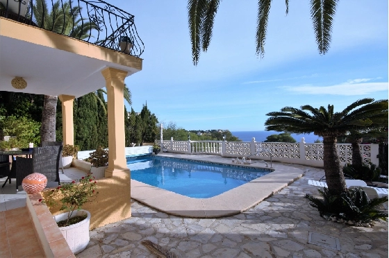 Villa in Javea(Benidos) zu verkaufen, Wohnfläche 490 m², Baujahr 1998, Zustand gepflegt, + Zentralheizung, Klimaanlage, Grundstück 950 m², 7 Schlafzimmer, 6 Badezimmer, Pool, ref.: ER-5017-MJ-8