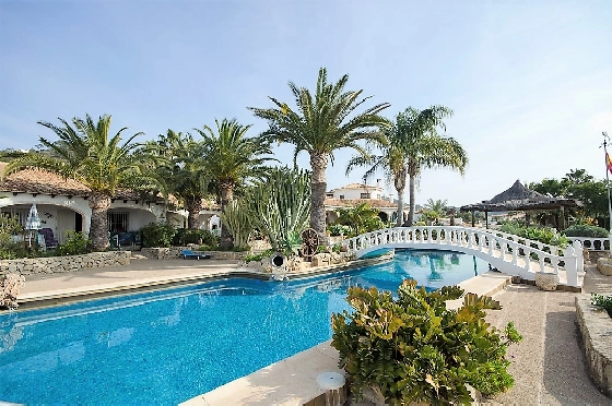 Villa in Calpe(Empedrola) zu verkaufen, Wohnfläche 874 m², Baujahr 1982, Zustand gepflegt, + Fussbodenheizung, Klimaanlage, Grundstück 5580 m², 16 Schlafzimmer, 10 Badezimmer, Pool, ref.: AS-0318-1