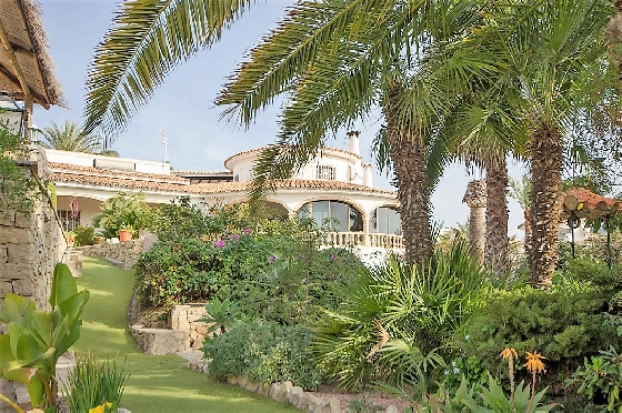 Villa in Calpe(Empedrola) zu verkaufen, Wohnfläche 874 m², Baujahr 1982, Zustand gepflegt, + Fussbodenheizung, Klimaanlage, Grundstück 5580 m², 16 Schlafzimmer, 10 Badezimmer, Pool, ref.: AS-0318-5