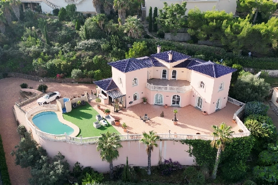 Villa in Denia-La Sella zu verkaufen, Wohnfläche 425 m², Baujahr 2006, Zustand neuwertig, + Fussbodenheizung, Klimaanlage, Grundstück 1300 m², 5 Schlafzimmer, 4 Badezimmer, Pool, ref.: MJ-0618-1