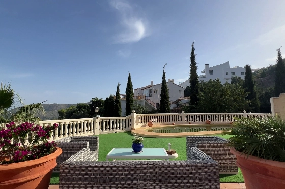 Villa in Denia-La Sella zu verkaufen, Wohnfläche 425 m², Baujahr 2006, Zustand neuwertig, + Fussbodenheizung, Klimaanlage, Grundstück 1300 m², 5 Schlafzimmer, 4 Badezimmer, Pool, ref.: MJ-0618-7