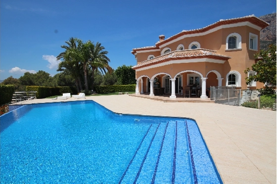 Villa in Javea(Tosca Mar) zu verkaufen, Wohnfläche 400 m², Baujahr 2007, Zustand modernisiert, + Fussbodenheizung, Klimaanlage, Grundstück 1545 m², 4 Schlafzimmer, 4 Badezimmer, Pool, ref.: GC-1918-1