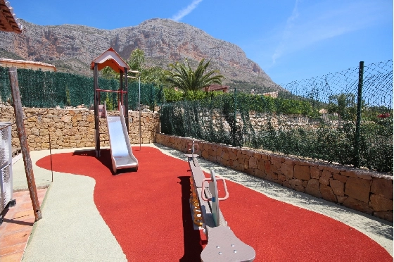 Villa in Javea(Tosca Mar) zu verkaufen, Wohnfläche 400 m², Baujahr 2007, Zustand modernisiert, + Fussbodenheizung, Klimaanlage, Grundstück 1545 m², 4 Schlafzimmer, 4 Badezimmer, Pool, ref.: GC-1918-33