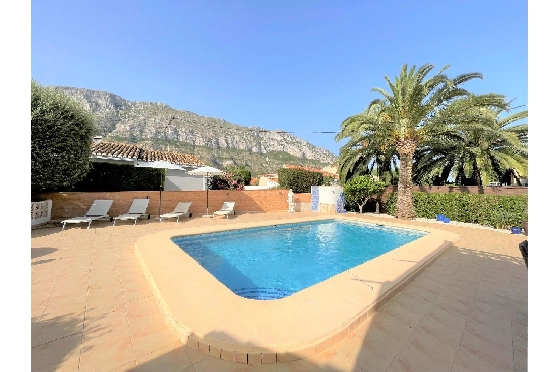 Villa in Denia(Santa Lucia) zur Ferienvermietung, Wohnfläche 152 m², Baujahr 1985, Zustand modernisiert, + Zentralheizung, Klimaanlage, Grundstück 800 m², 3 Schlafzimmer, 2 Badezimmer, Pool, ref.: T-0718-3