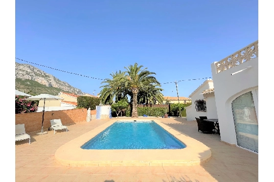 Villa in Denia(Santa Lucia) zur Ferienvermietung, Wohnfläche 152 m², Baujahr 1985, Zustand modernisiert, + Zentralheizung, Klimaanlage, Grundstück 800 m², 3 Schlafzimmer, 2 Badezimmer, Pool, ref.: T-0718-5