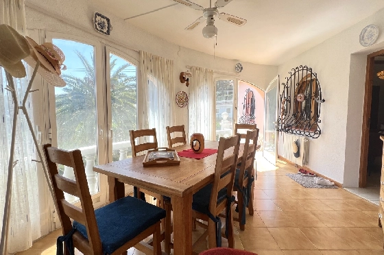 Villa in Denia(La Pedrera) zu verkaufen, Wohnfläche 233 m², Baujahr 1990, Zustand gepflegt, + Zentralheizung, Klimaanlage, Grundstück 800 m², 3 Schlafzimmer, 3 Badezimmer, Pool, ref.: SC-T0524-14