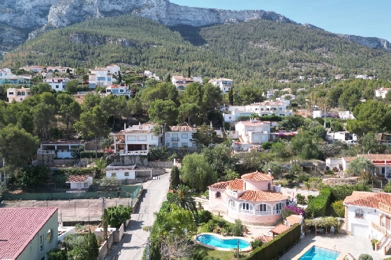 Villa in Denia(La Pedrera) zu verkaufen, Wohnfläche 233 m², Baujahr 1990, Zustand gepflegt, + Zentralheizung, Klimaanlage, Grundstück 800 m², 3 Schlafzimmer, 3 Badezimmer, Pool, ref.: SC-T0524-44