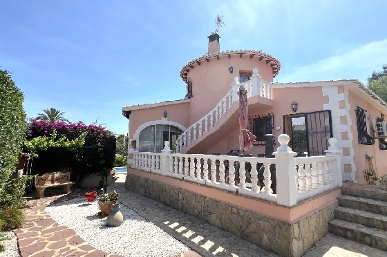 Villa in Denia(La Pedrera) zu verkaufen, Wohnfläche 233 m², Baujahr 1990, Zustand gepflegt, + Zentralheizung, Klimaanlage, Grundstück 800 m², 3 Schlafzimmer, 3 Badezimmer, Pool, ref.: SC-T0524-6