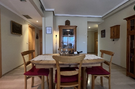 Apartment in Denia(Centro) zur Ferienvermietung, Wohnfläche 84 m², Zustand gepflegt, + KLIMA, Klimaanlage, 1 Schlafzimmer, 2 Badezimmer, Pool, ref.: T-1318-13