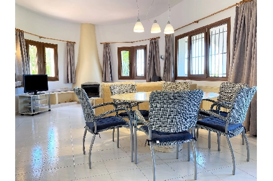 Villa in Pego-Monte Pego zu verkaufen, Wohnfläche 120 m², Baujahr 1985, + Zentralheizung, Grundstück 2000 m², 3 Schlafzimmer, 2 Badezimmer, Pool, ref.: 2-8206-9