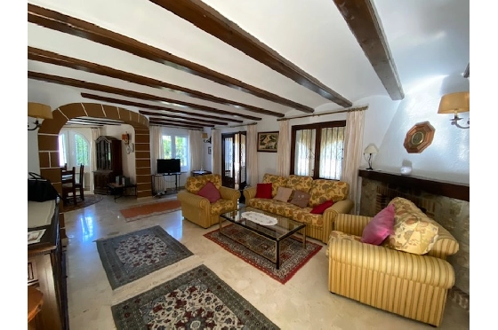 Villa in Denia(Don Quijote I) zu verkaufen, Wohnfläche 154 m², Baujahr 1983, Zustand gepflegt, + Zentralheizung, Klimaanlage, Grundstück 918 m², 3 Schlafzimmer, 2 Badezimmer, Pool, ref.: SC-T1121-11