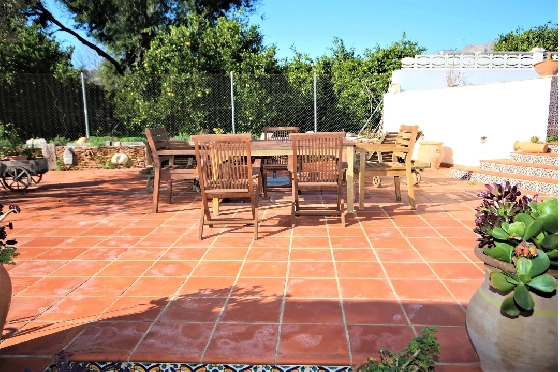 Finca in Gandia  zu verkaufen, Wohnfläche 340 m², Zustand gepflegt, + Ofen, Grundstück 2285 m², 5 Schlafzimmer, 3 Badezimmer, Pool, ref.: Lo-5019-3