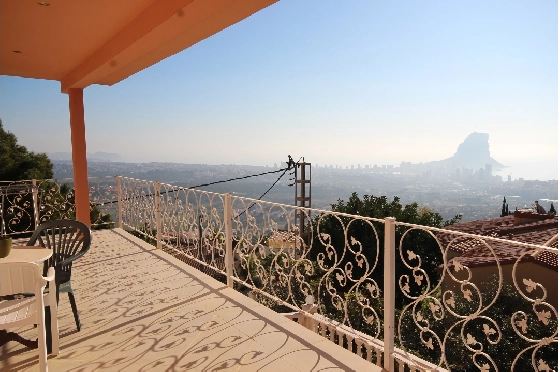 Villa in Calpe(Oltamar) zu verkaufen, Wohnfläche 278 m², Baujahr 2010, Grundstück 980 m², 3 Schlafzimmer, 4 Badezimmer, ref.: JB-0420-4