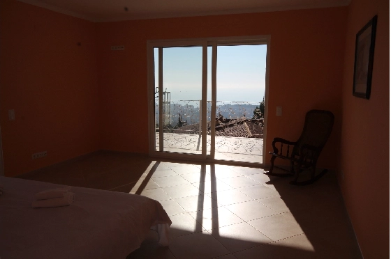 Villa in Calpe(Oltamar) zu verkaufen, Wohnfläche 278 m², Baujahr 2010, Grundstück 980 m², 3 Schlafzimmer, 4 Badezimmer, ref.: JB-0420-51