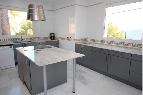 Villa in Calpe(Oltamar) zu verkaufen, Wohnfläche 278 m², Baujahr 2010, Grundstück 980 m², 3 Schlafzimmer, 4 Badezimmer, ref.: JB-0420-6