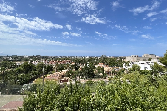 Eck-Reihenhaus in Denia(Pedrera) zu verkaufen, Wohnfläche 108 m², Baujahr 2016, Zustand neuwertig, + Zentralheizung, Grundstück 191 m², 2 Schlafzimmer, 2 Badezimmer, Pool, ref.: SC-RV0120-24