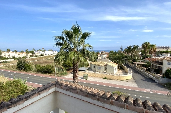 Penthouse Apartment in Denia(Deveses) zu verkaufen, Wohnfläche 84 m², Baujahr 2003, Zustand gepflegt, + Ofen, Klimaanlage, 2 Schlafzimmer, 2 Badezimmer, Pool, ref.: AS-2320-19