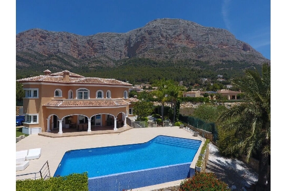 Villa in Javea(Montgo) zu verkaufen, Wohnfläche 527 m², Klimaanlage, Grundstück 1541 m², 5 Schlafzimmer, 4 Badezimmer, ref.: BP-3372JAV-3