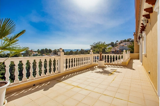 Villa in Denia-La Sella(Pedreguer) zu verkaufen, Wohnfläche 400 m², Baujahr 2001, Zustand neuwertig, + Zentralheizung, Klimaanlage, Grundstück 1386 m², 6 Schlafzimmer, 6 Badezimmer, Pool, ref.: GC-0521-34