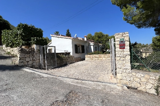 Villa in Denia zur Ferienvermietung, Wohnfläche 140 m², Baujahr 1990, Zustand gepflegt, + KLIMA, Klimaanlage, Grundstück 800 m², 3 Schlafzimmer, 3 Badezimmer, Pool, ref.: T-0423-25