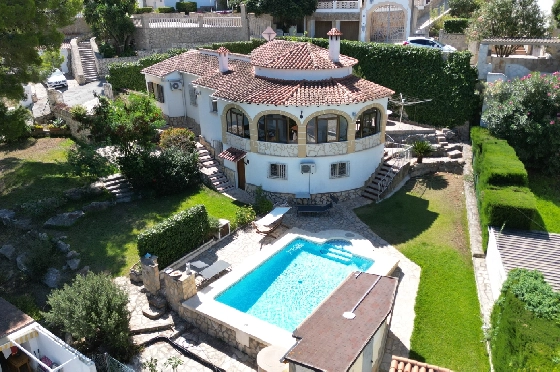 Villa in Denia zur Ferienvermietung, Wohnfläche 140 m², Baujahr 1990, Zustand gepflegt, + KLIMA, Klimaanlage, Grundstück 800 m², 3 Schlafzimmer, 3 Badezimmer, Pool, ref.: T-0423-27