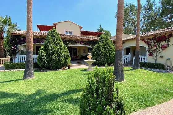 Finca in Denia zu verkaufen, Wohnfläche 250 m², Baujahr 2003, Zustand gepflegt, + Fussbodenheizung, Klimaanlage, Grundstück 10700 m², 4 Schlafzimmer, 3 Badezimmer, Pool, ref.: AS-1521-15