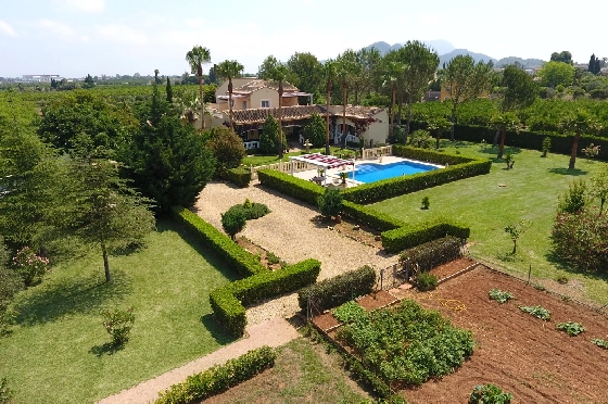 Finca in Denia zu verkaufen, Wohnfläche 250 m², Baujahr 2003, Zustand gepflegt, + Fussbodenheizung, Klimaanlage, Grundstück 10700 m², 4 Schlafzimmer, 3 Badezimmer, Pool, ref.: AS-1521-59