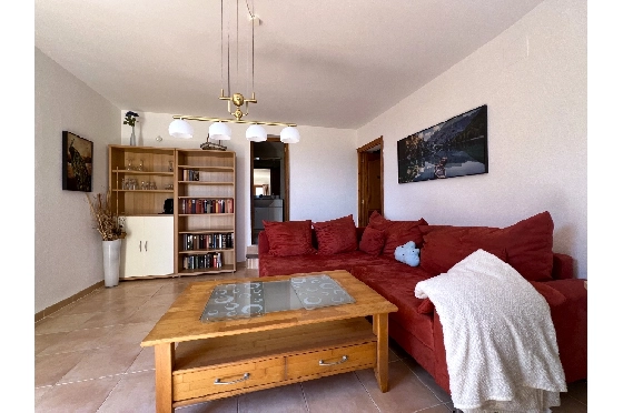 Villa in Denia(Monte Pego) zur Ferienvermietung, Wohnfläche 240 m², Baujahr 1998, Zustand modernisiert, + Fussbodenheizung, Klimaanlage, Grundstück 980 m², 5 Schlafzimmer, 4 Badezimmer, Pool, ref.: T-0121-18