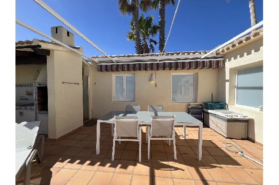 Villa in Denia(Monte Pego) zur Ferienvermietung, Wohnfläche 240 m², Baujahr 1998, Zustand modernisiert, + Fussbodenheizung, Klimaanlage, Grundstück 980 m², 5 Schlafzimmer, 4 Badezimmer, Pool, ref.: T-0121-27