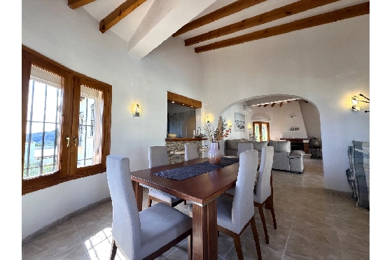 Villa in Denia(Monte Pego) zur Ferienvermietung, Wohnfläche 240 m², Baujahr 1998, Zustand modernisiert, + Fussbodenheizung, Klimaanlage, Grundstück 980 m², 5 Schlafzimmer, 4 Badezimmer, Pool, ref.: T-0121-3