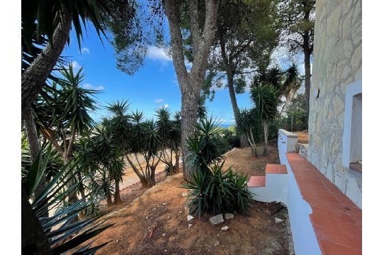 Villa in Denia zu verkaufen, Wohnfläche 152 m², Baujahr 1977, + Zentralheizung, Klimaanlage, Grundstück 813 m², 3 Schlafzimmer, 3 Badezimmer, Pool, ref.: SC-T1221-24