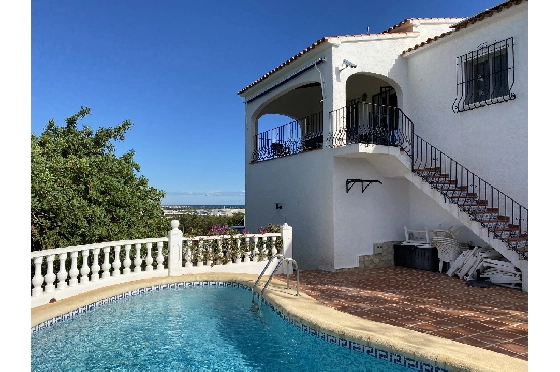 Villa in Oliva(Sant Pere) zu verkaufen, Wohnfläche 119 m², Baujahr 1991, Zustand modernisiert, Klimaanlage, Grundstück 897 m², 3 Schlafzimmer, 2 Badezimmer, Pool, ref.: GC-3221-25