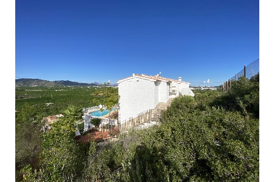 Villa in Oliva(Sant Pere) zu verkaufen, Wohnfläche 119 m², Baujahr 1991, Zustand modernisiert, Klimaanlage, Grundstück 897 m², 3 Schlafzimmer, 2 Badezimmer, Pool, ref.: GC-3221-34