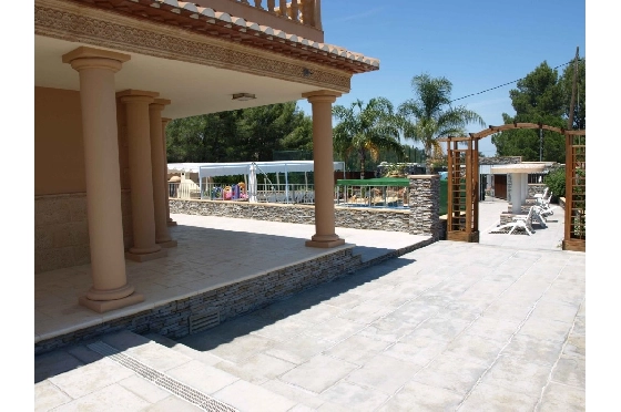 Villa in Denia zu verkaufen, Wohnfläche 896 m², Klimaanlage, Grundstück 2600 m², 11 Schlafzimmer, 11 Badezimmer, ref.: BP-4028DEN-50