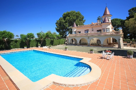 Villa in Denia zu verkaufen, Wohnfläche 2200 m², Baujahr 1968, + Zentralheizung, Grundstück 42000 m², 10 Schlafzimmer, 8 Badezimmer, ref.: HG-3125-1