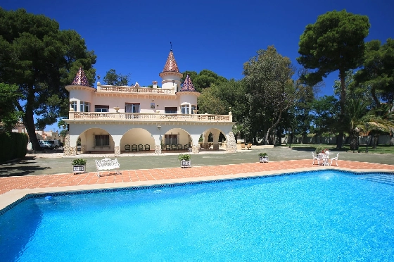 Villa in Denia zu verkaufen, Wohnfläche 2200 m², Baujahr 1968, + Zentralheizung, Grundstück 42000 m², 10 Schlafzimmer, 8 Badezimmer, ref.: HG-3125-3