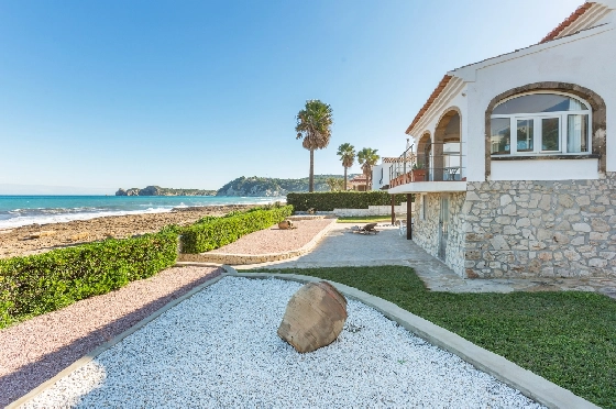 Villa in Javea zu verkaufen, Wohnfläche 240 m², Baujahr 1979, Grundstück 740 m², 5 Schlafzimmer, 3 Badezimmer, ref.: HG-3336-14