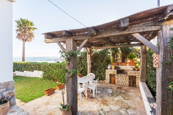 Villa in Javea zu verkaufen, Wohnfläche 240 m², Baujahr 1979, Grundstück 740 m², 5 Schlafzimmer, 3 Badezimmer, ref.: HG-3336-7