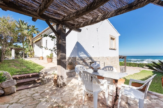 Villa in Javea zu verkaufen, Wohnfläche 240 m², Baujahr 1979, Grundstück 740 m², 5 Schlafzimmer, 3 Badezimmer, ref.: HG-3336-9