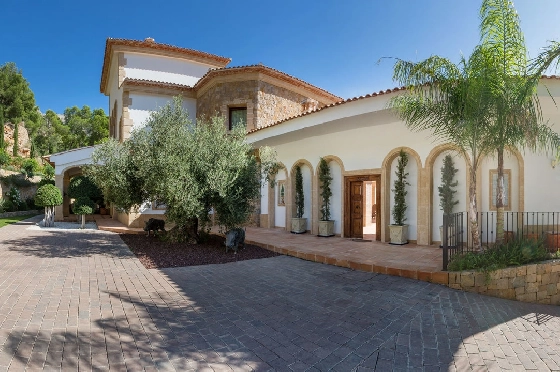 Villa in Javea zu verkaufen, Wohnfläche 1190 m², Baujahr 2018, + Zentralheizung, Klimaanlage, Grundstück 5500 m², 3 Schlafzimmer, 3 Badezimmer, Pool, ref.: HG-3340-1