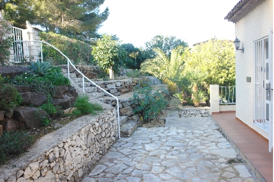 Villa in Denia-La Sella zu verkaufen, Wohnfläche 213 m², Baujahr 1990, + Zentralheizung, Klimaanlage, Grundstück 1205 m², 5 Schlafzimmer, 3 Badezimmer, Pool, ref.: LS-0196-22