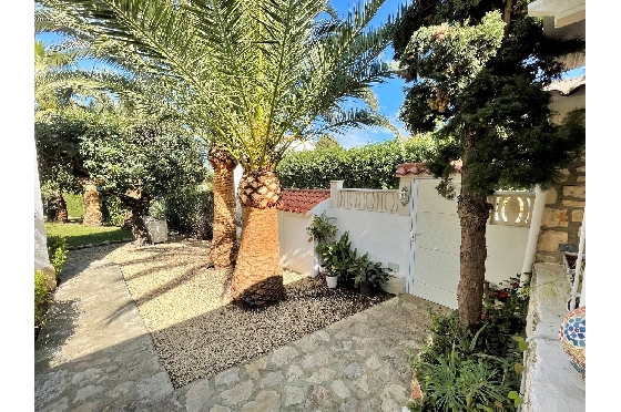 Villa in Denia zu verkaufen, Wohnfläche 220 m², Baujahr 1997, + Zentralheizung, Klimaanlage, Grundstück 915 m², 3 Schlafzimmer, 3 Badezimmer, ref.: JS-0122-27