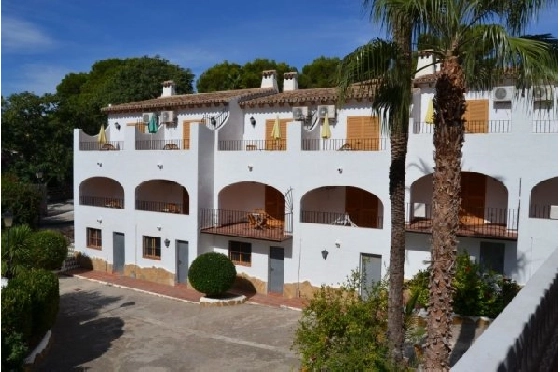 Investition in Moraira zu verkaufen, 18 Schlafzimmer, 20 Badezimmer, Pool, ref.: BS-3974656-26