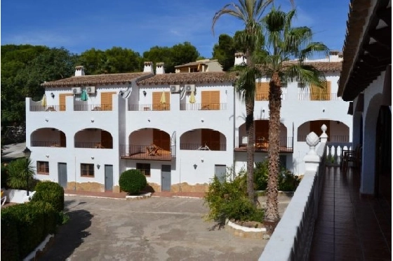 Investition in Moraira zu verkaufen, 18 Schlafzimmer, 20 Badezimmer, Pool, ref.: BS-3974656-27